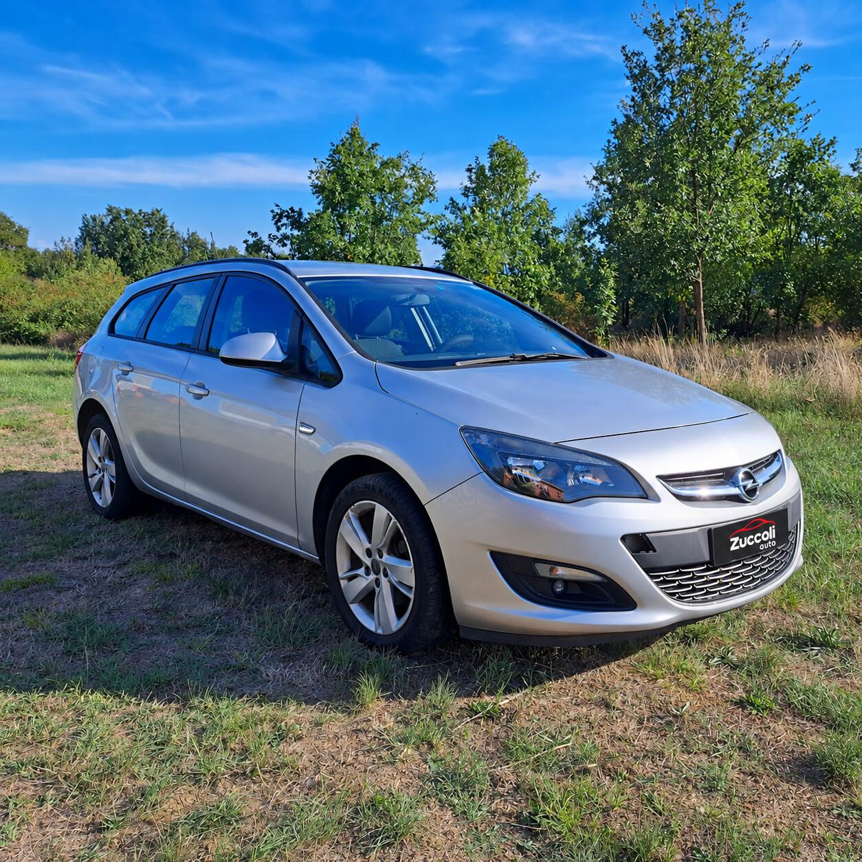 Opel Astra 1.7 CDTI 110CV Sports Tourer Cosmo