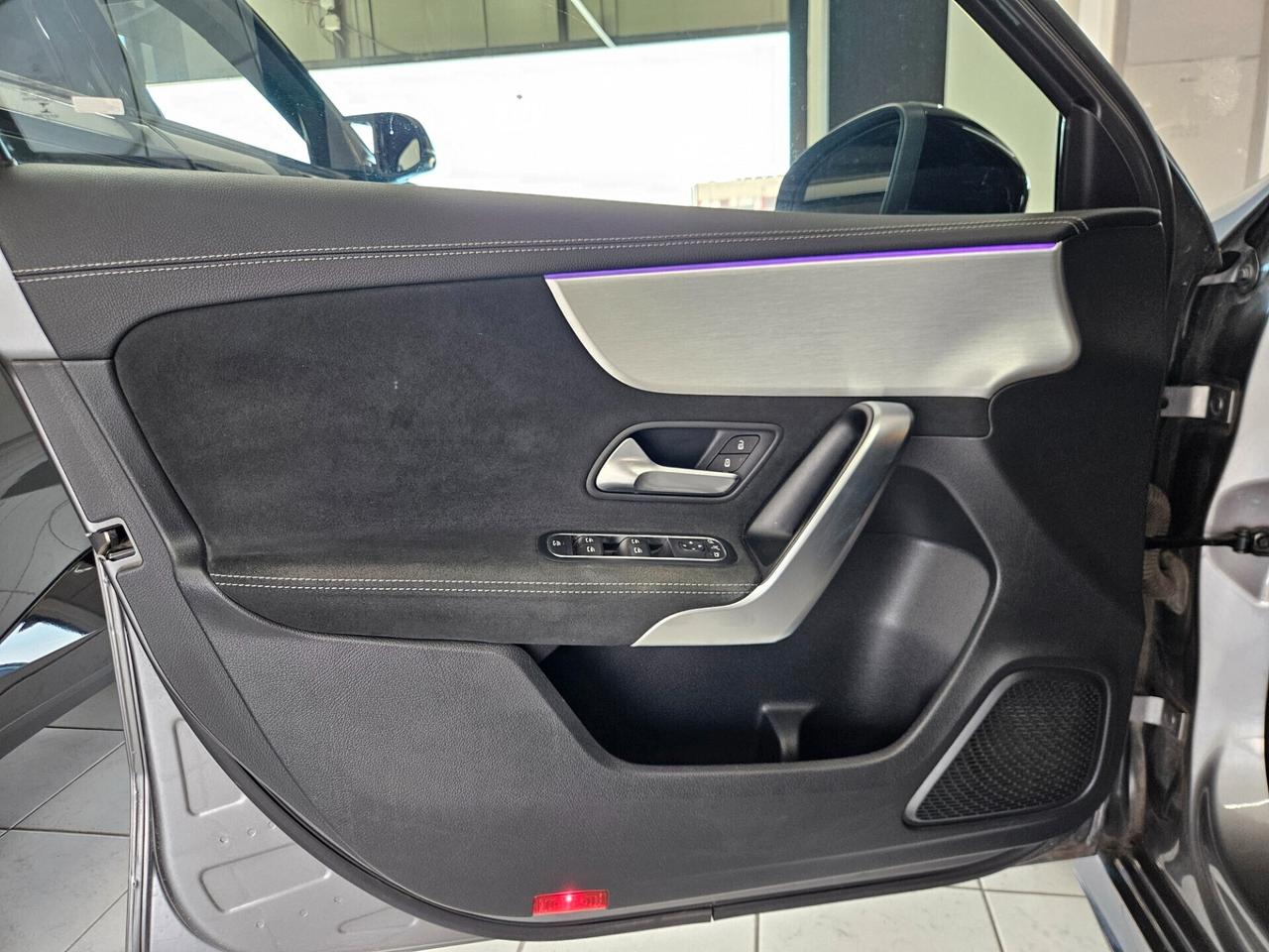 Mercedes-Benz A 180 d Premium auto