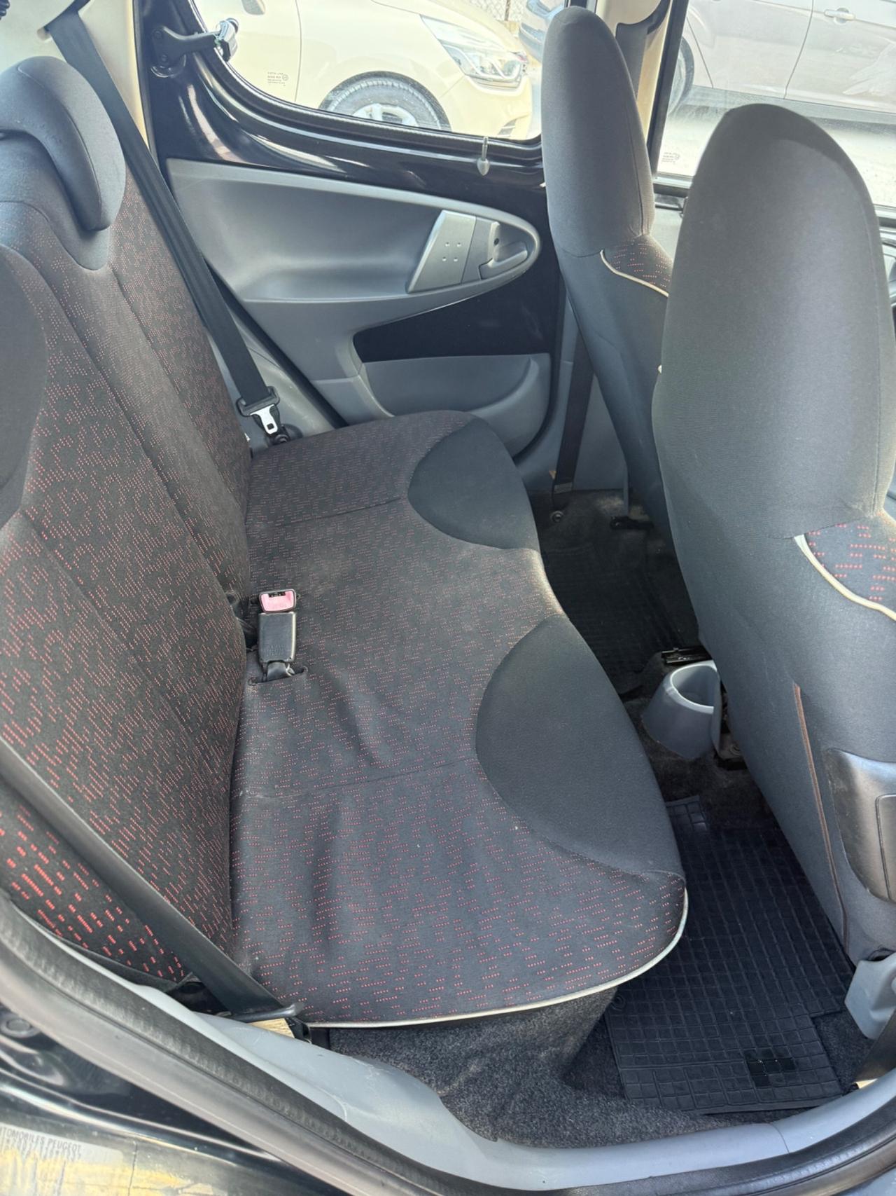 Peugeot 107 1.0 68CV 5p. Allure