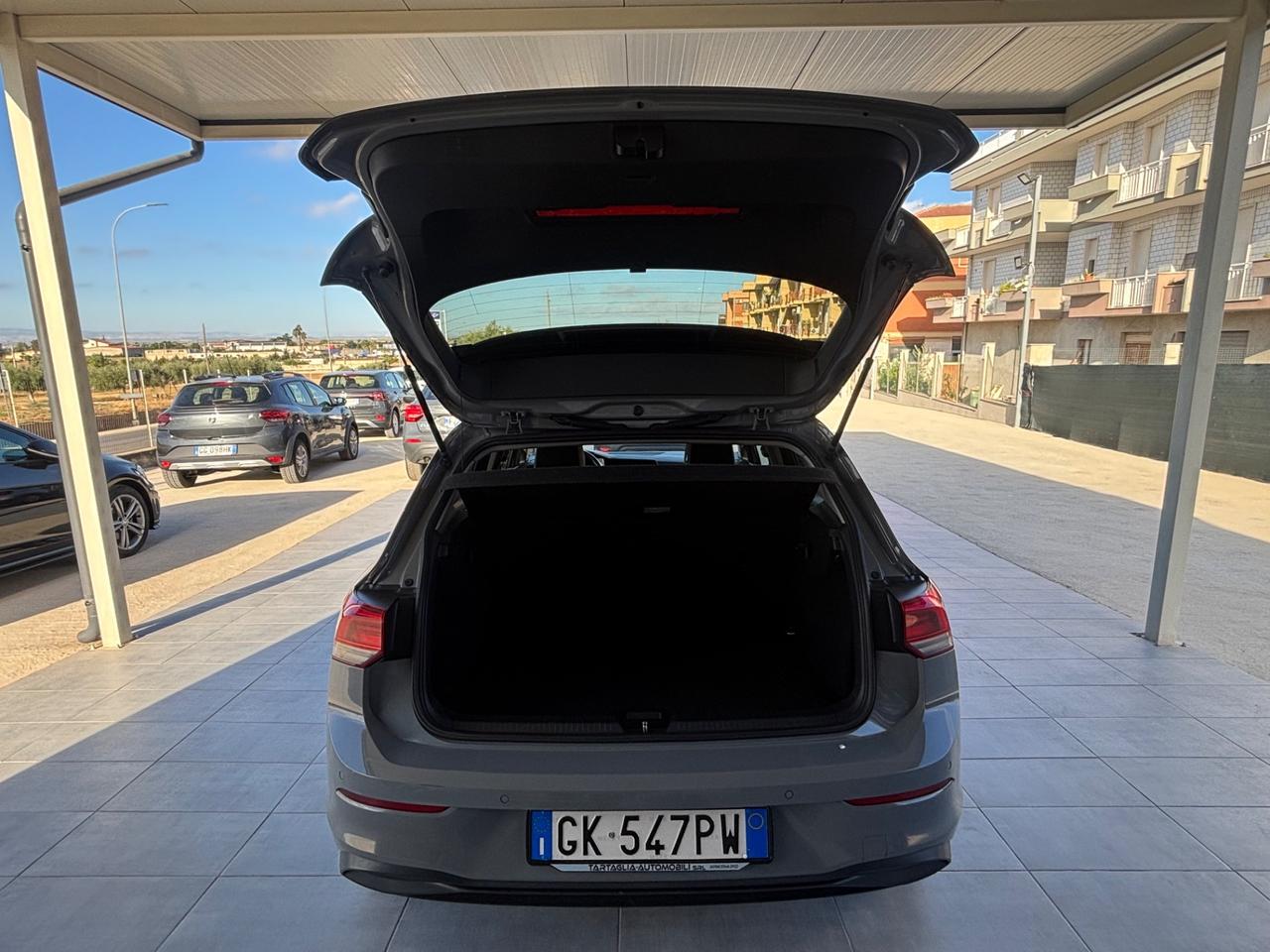 Volkswagen Golf 2.0 TDI 150 CV DSG SCR Style