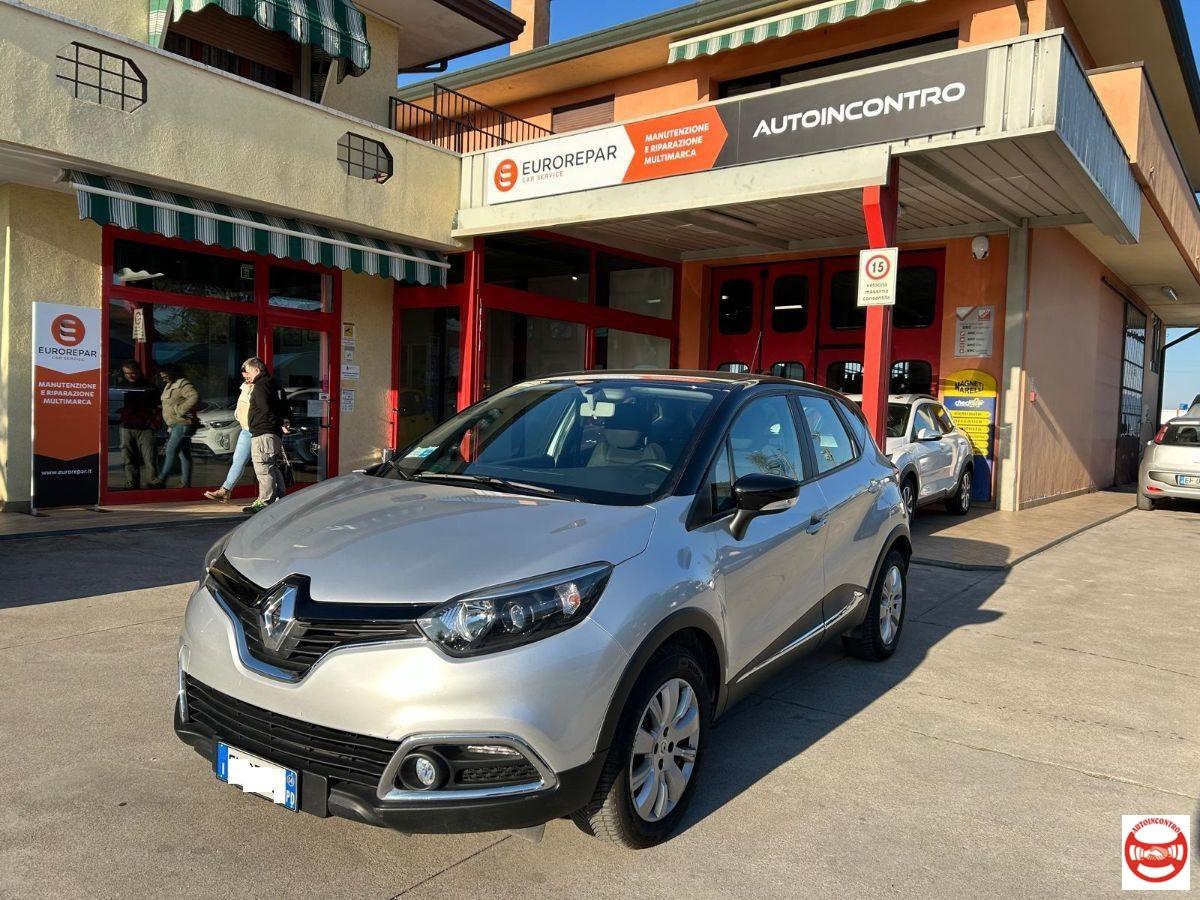 RENAULT - Captur 0.9 tce Live s&s 90cv