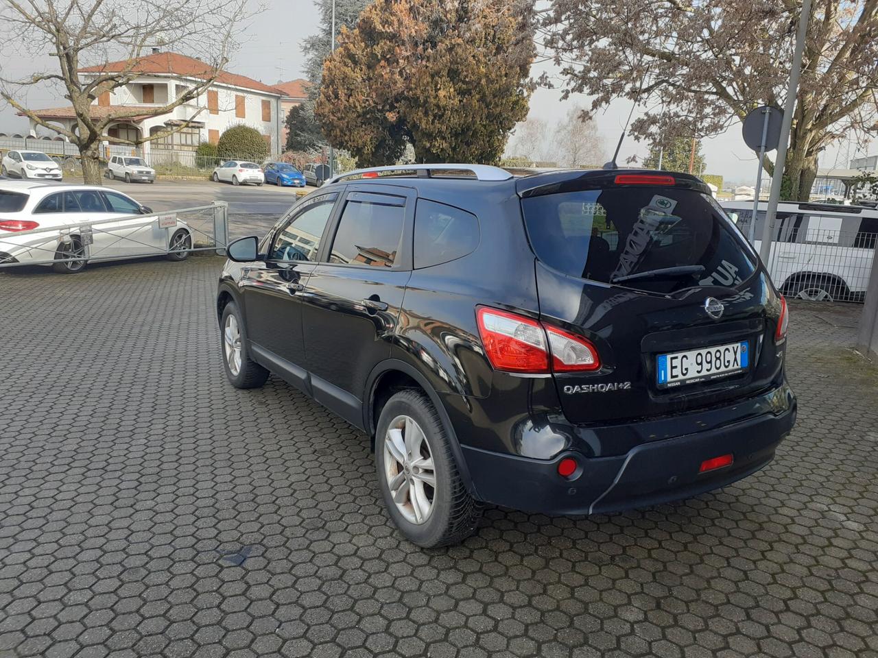 Nissan Qashqai Qashqai+2 2.0 dCi DPF Tekna