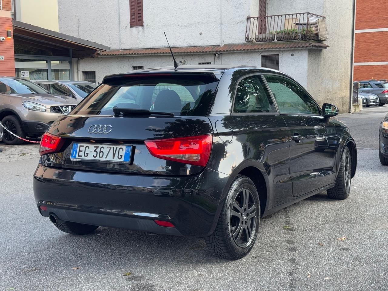 Audi A1 1.6 TDI 105 CV Ambition - GIA' TAGLIANDATA