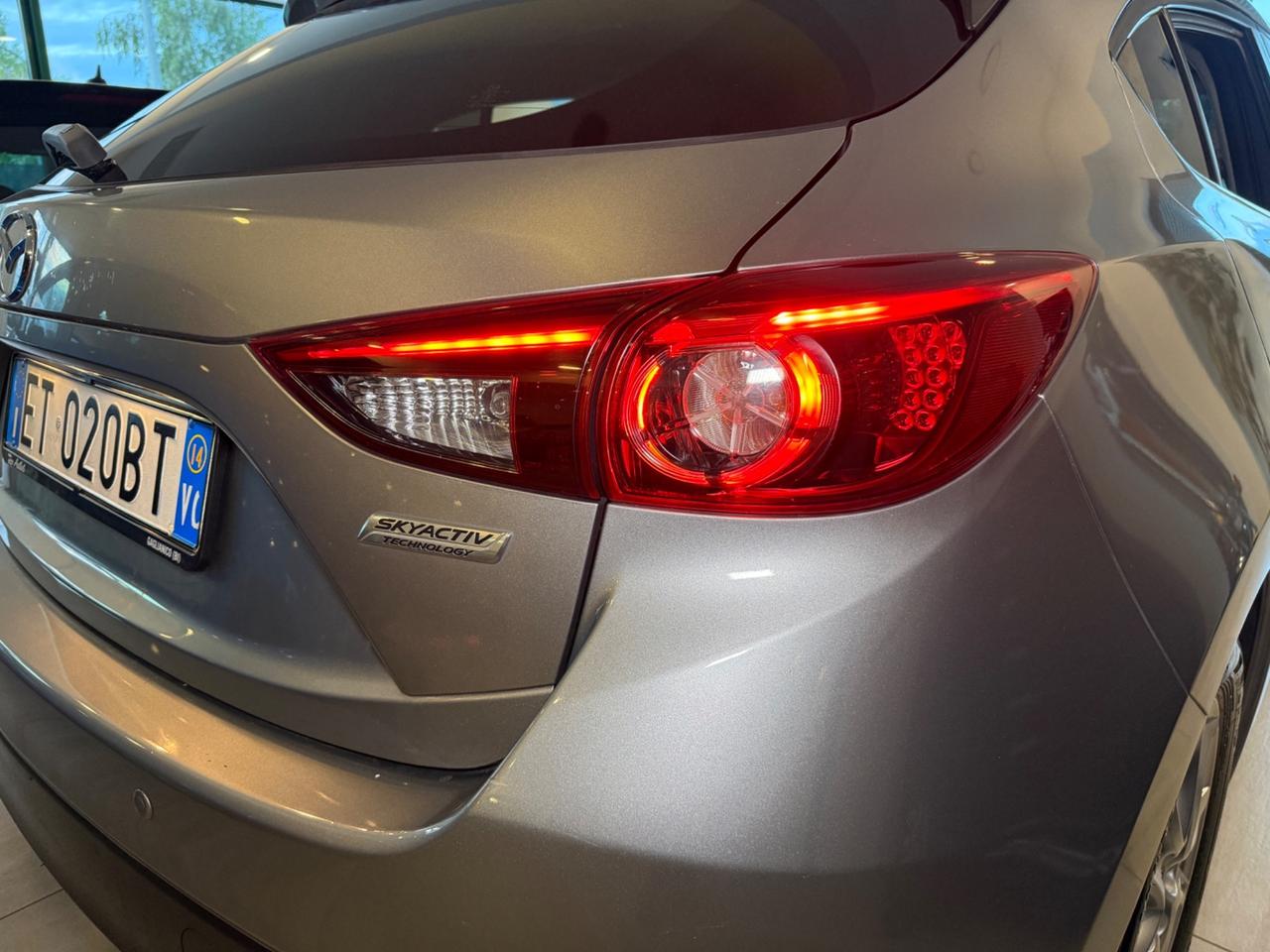 Mazda 3 Mazda3 1.5 Skyactiv-G Essence