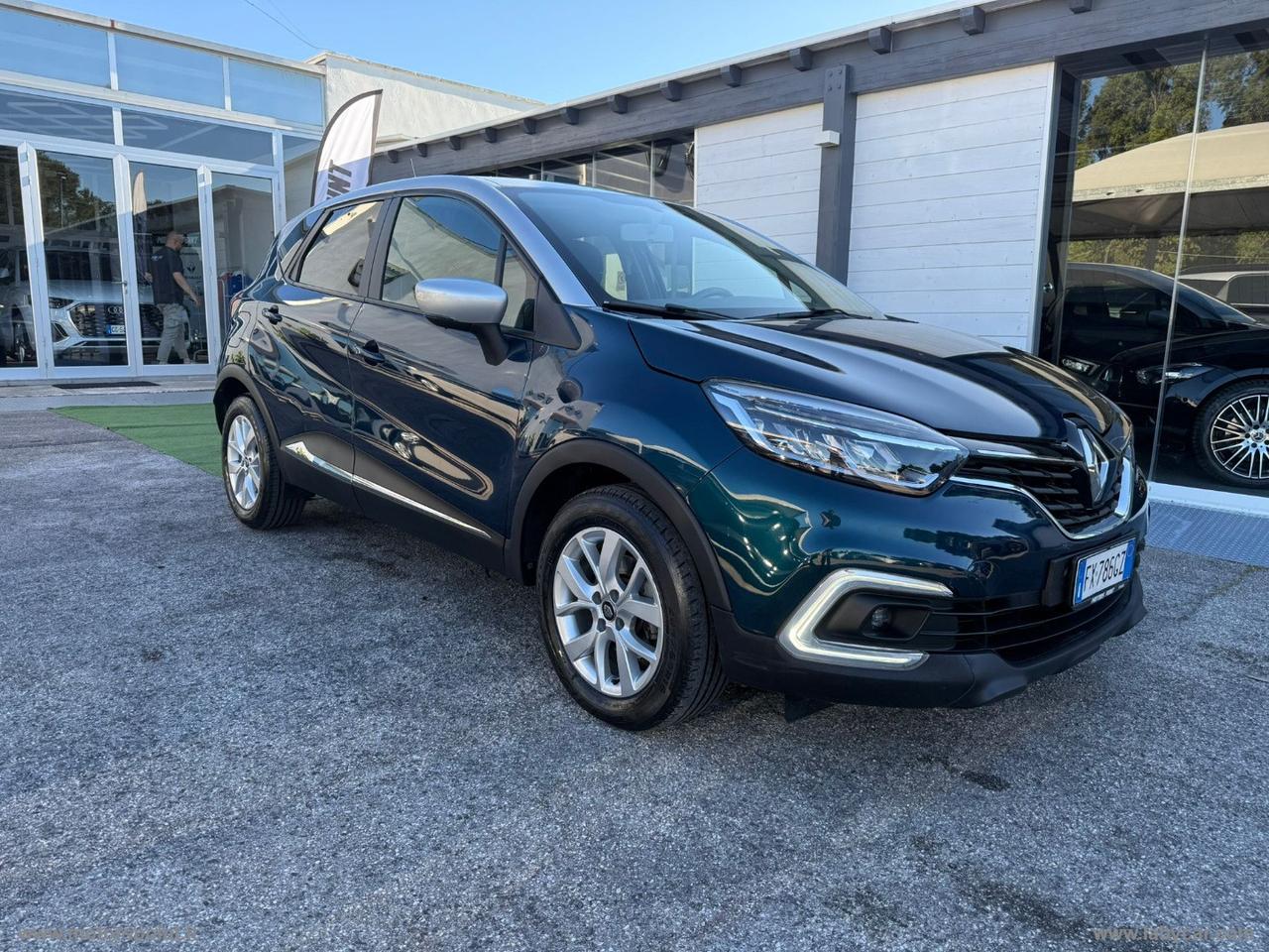 RENAULT Captur dCi 8V 90 CV EDC Sport Edition2