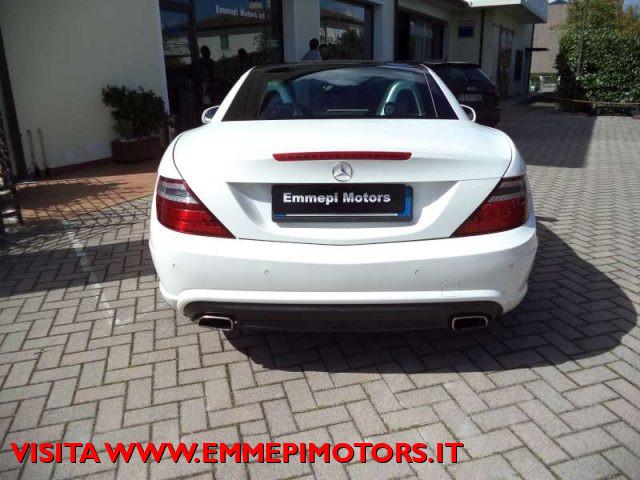 MERCEDES-BENZ SLK 250 d Premium
