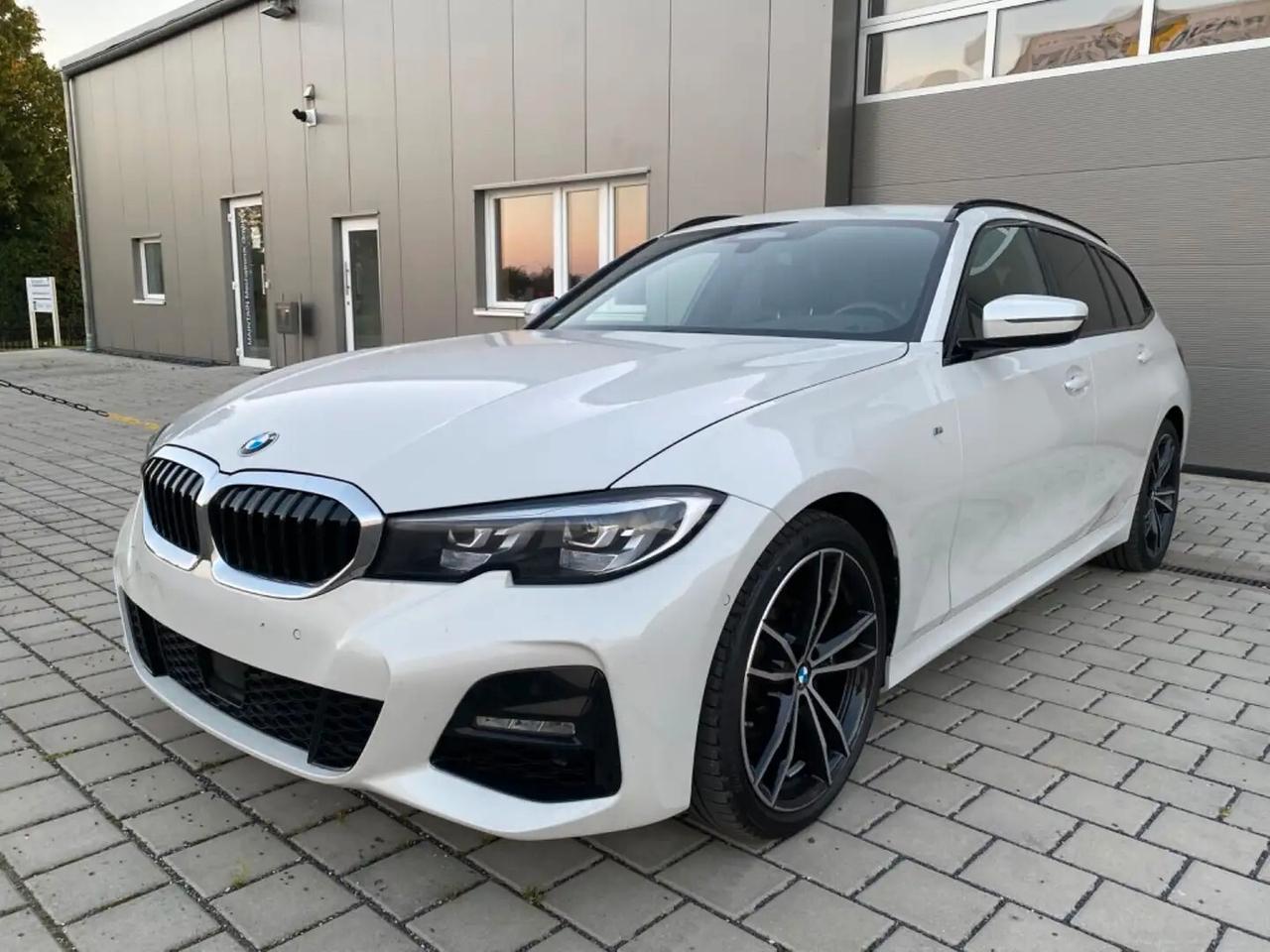 Bmw 320 320d xDrive Touring Msport