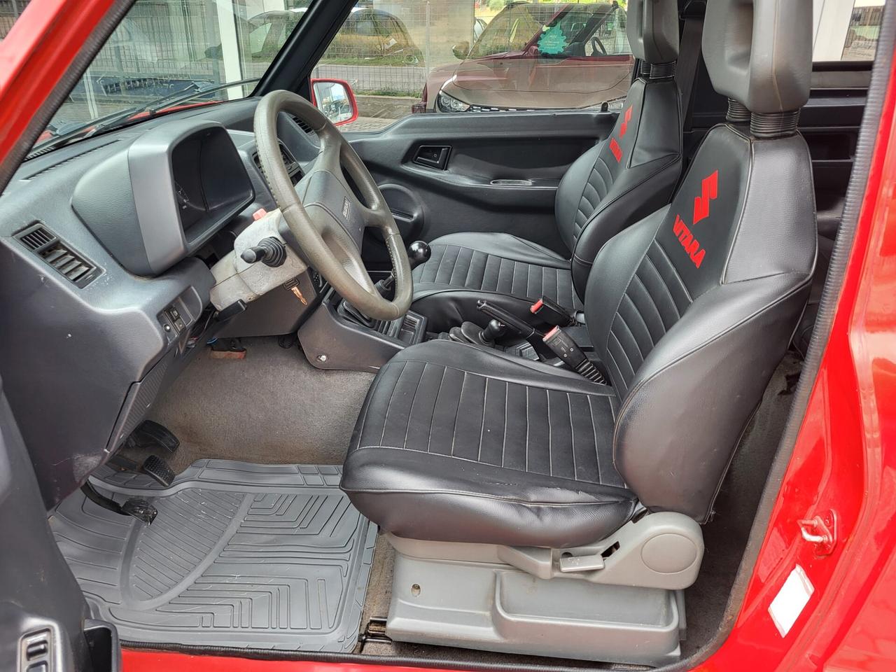 Suzuki Vitara CABRIOLET + HARD TOP 3P 4X4 GANCIO TRAINO