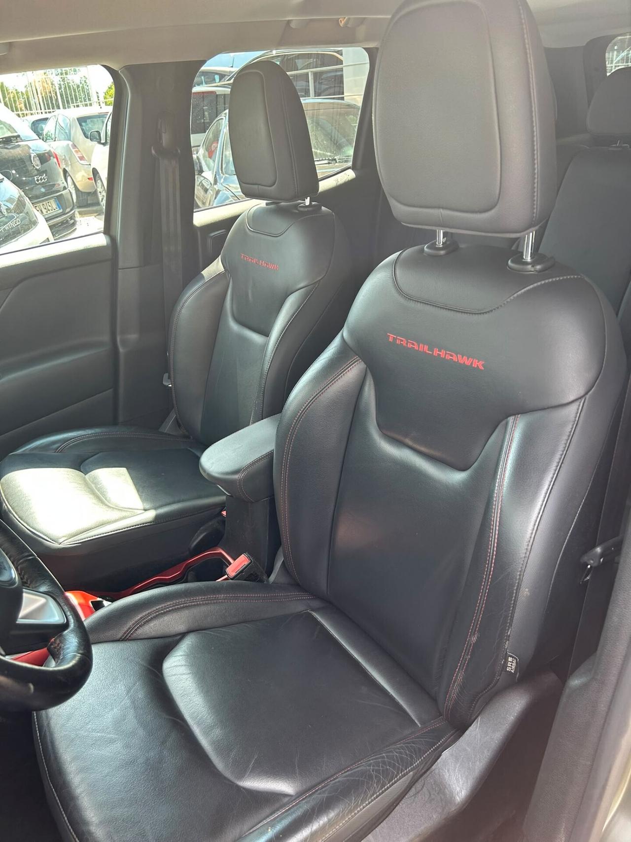 Jeep Renegade 1.3 Trailhawk T4 240CV PHEV 4xe AT6