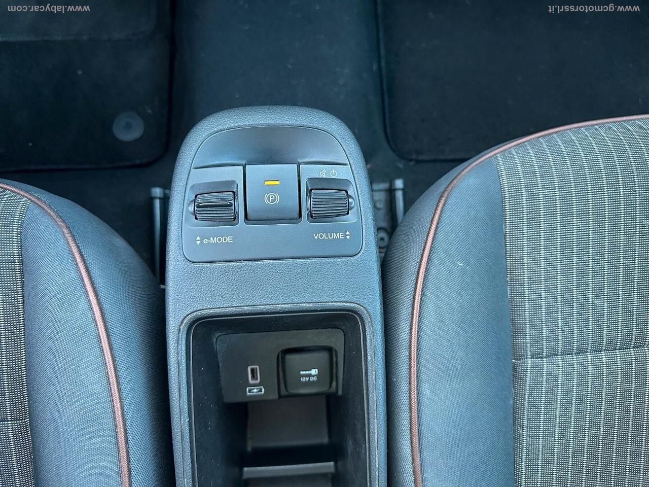 Fiat 500 500e Berlina 42 kWh La Prima