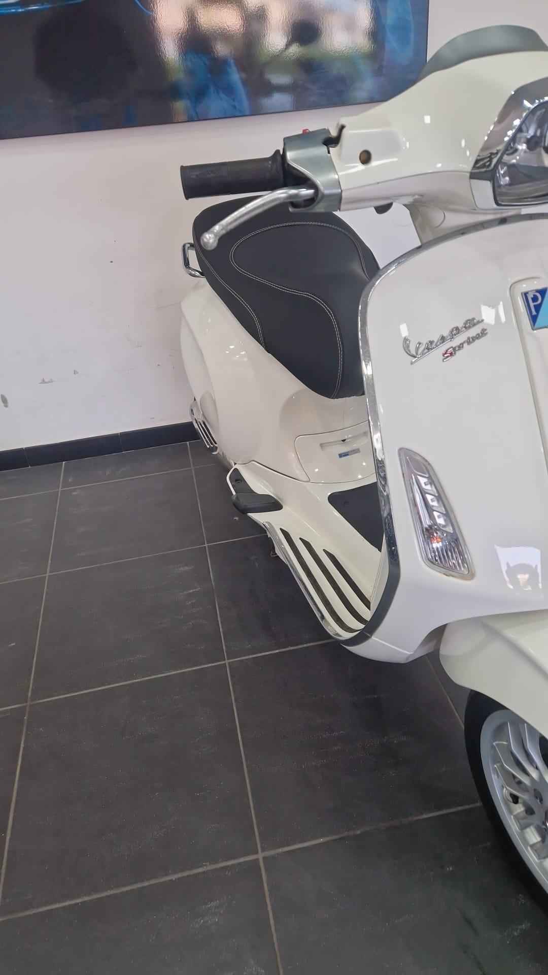 Piaggio Vespa 125 Sprint
