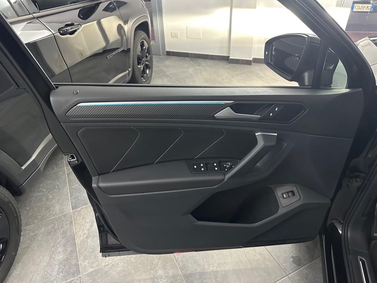 Volkswagen Tiguan 2.0 TDI 150 CV SCR DSG R-Line