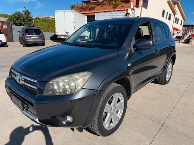 Toyota RAV 4 RAV4 2.2 D-4D 177 CV Luxury