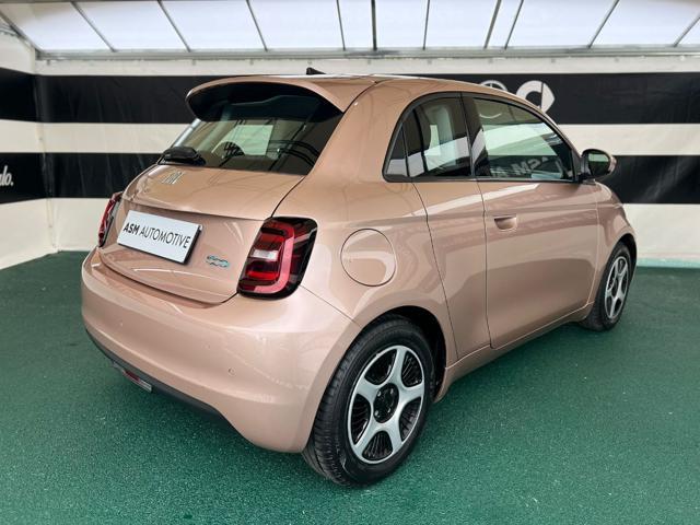 FIAT 500e 3+1 42 kWh Icon