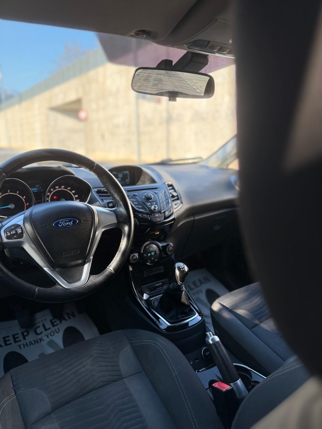 Ford Fiesta 1.0 80CV 5 porte Titanium OK NEOPATENTATI