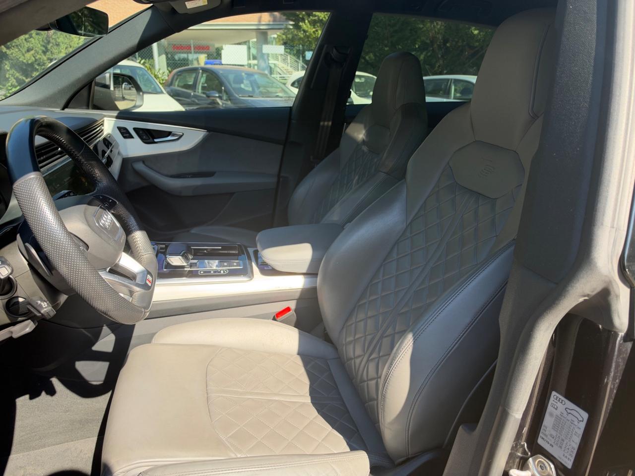 Audi Q8 50 TDI 286 CV quattro tiptronic Sport