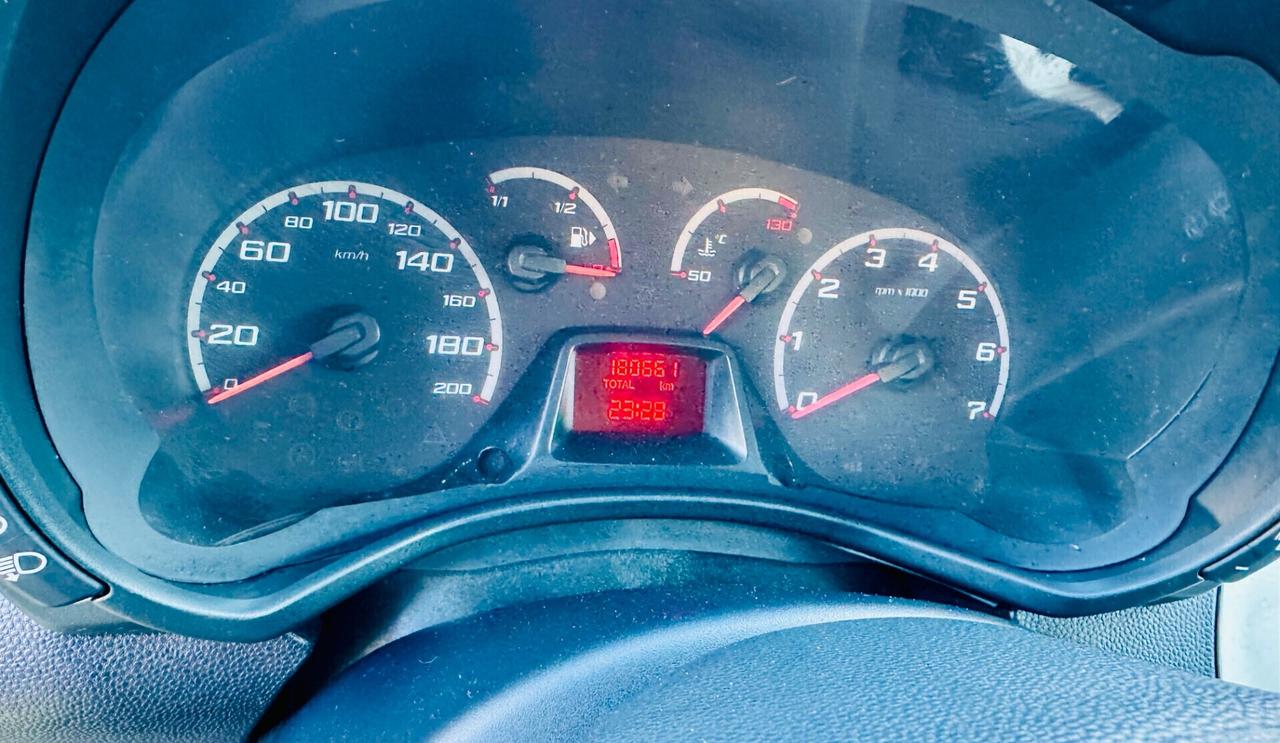 Ford Ka Ka+ 1.2 8V 69CV Titanium Business