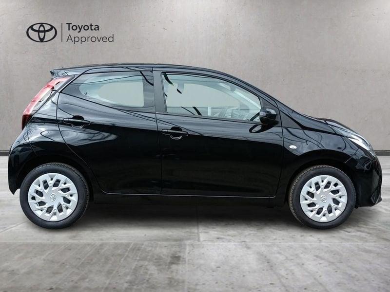 Toyota Aygo 1.0 VVT-i x-play MMT