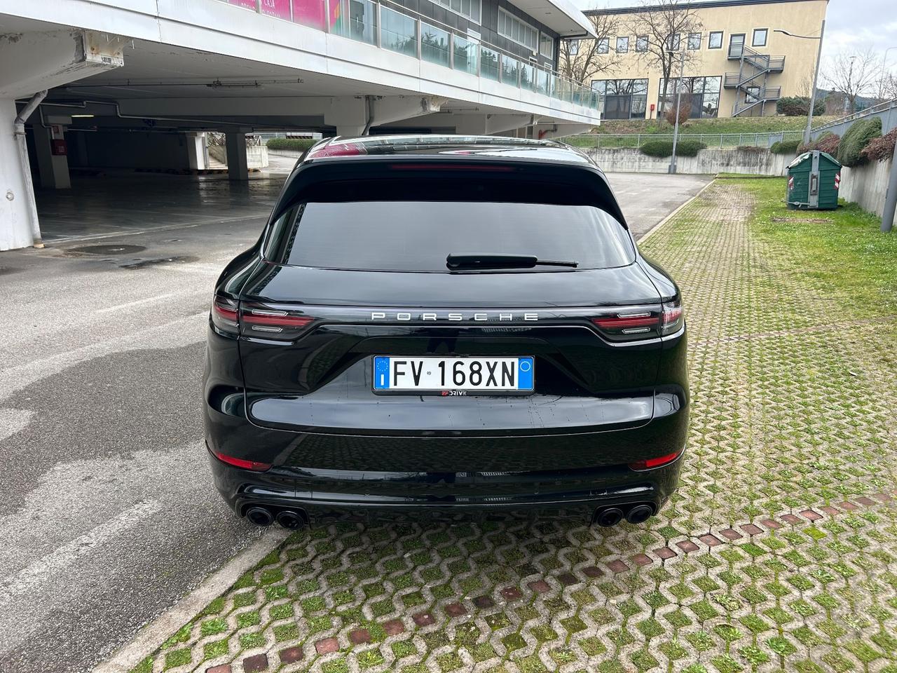 Porsche Cayenne 3.0 V6