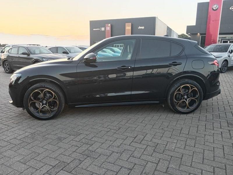 Alfa Romeo Stelvio 2.0 T 280 CV Intensa AT8 Q4