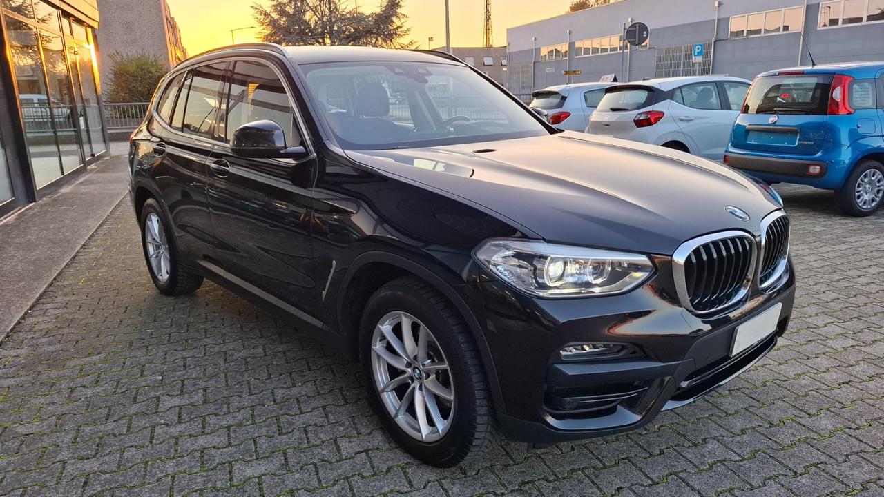 BMW X3 xdrive20d mhev 48V Business Advantage auto