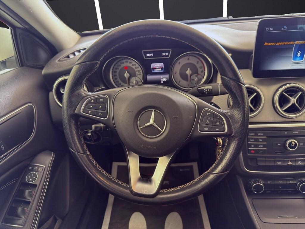 Mercedes GLA 180 d (cdi) Sport auto