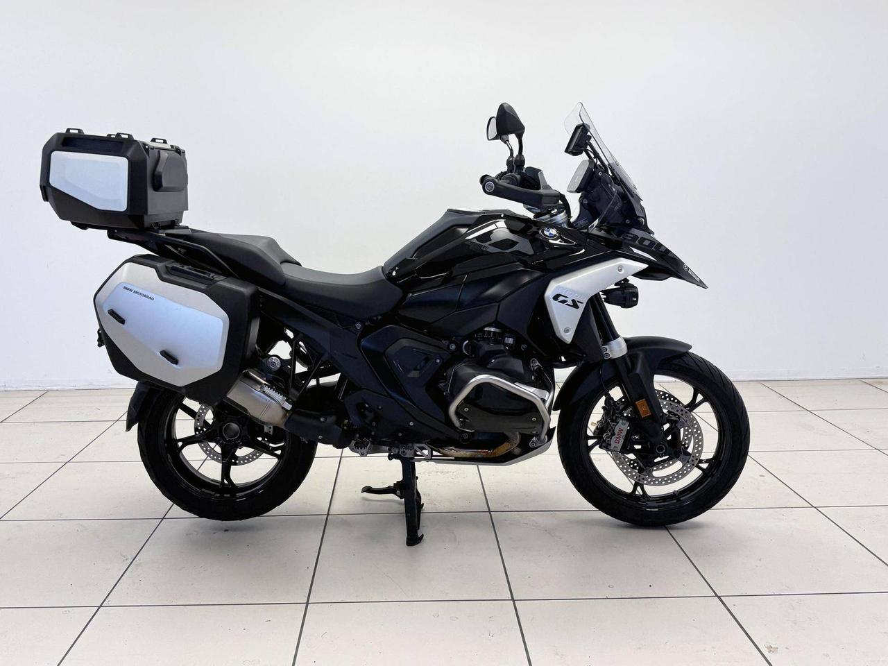BMW R 1300 GS Triple Black