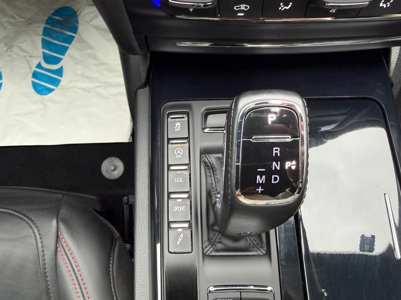 Maserati Ghibli L4 330 CV MHEV Gransport