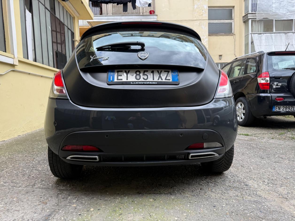Lancia Ypsilon 5 Porte Ypsilon 1.2 8v GPL S MomoDesign 69cv E6