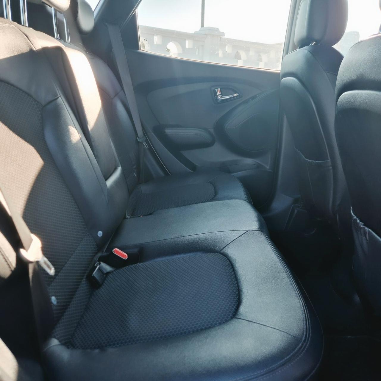 Hyundai iX35 1.7 CRDi 2WD 2013