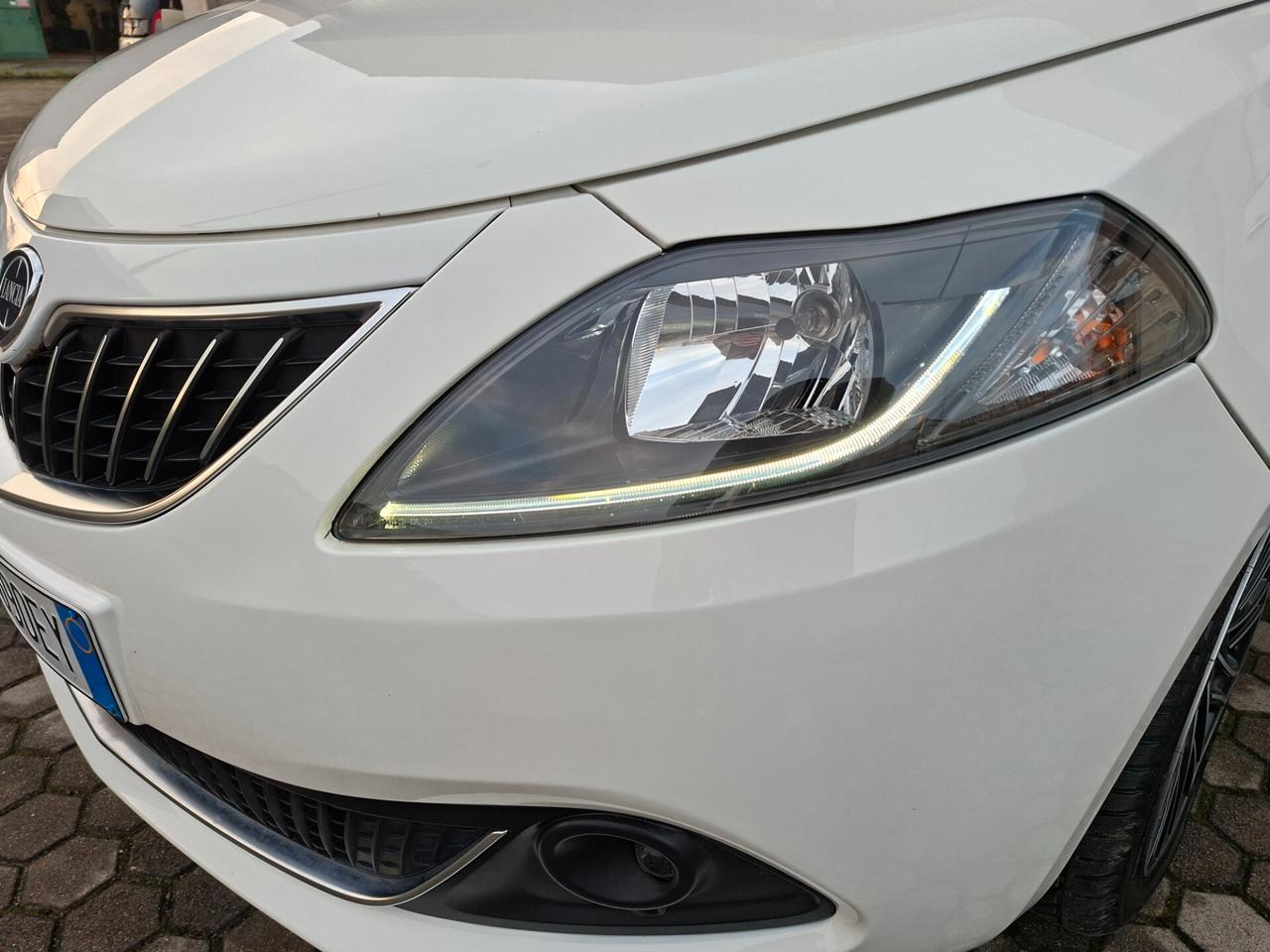 Lancia Ypsilon 1.0 Hybrid Gold *PREZZO REALE*