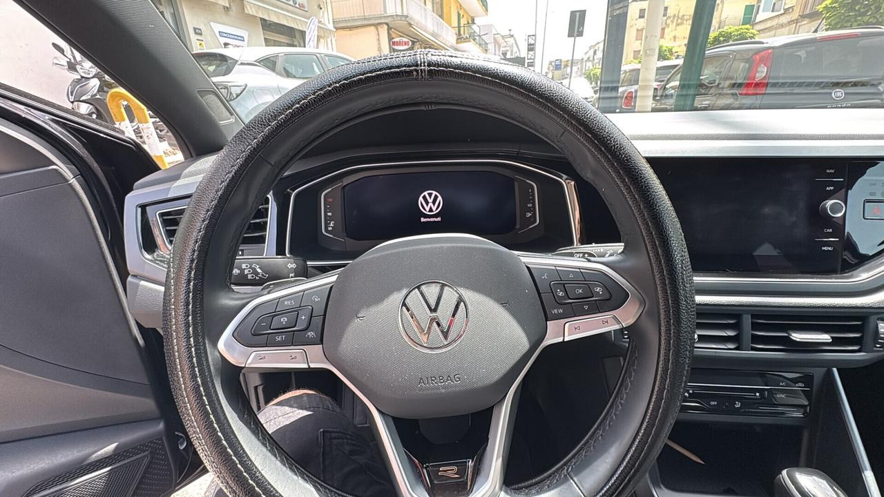 Volkswagen Polo 1.0 TSI R-Line BENZINA AUTOMATICA 2023 USATO