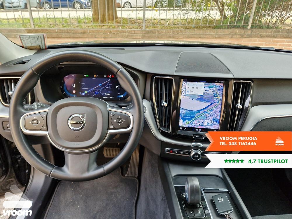 VOLVO XC60 B4 2022 2.0D 197CV HIBRID Plus Dark