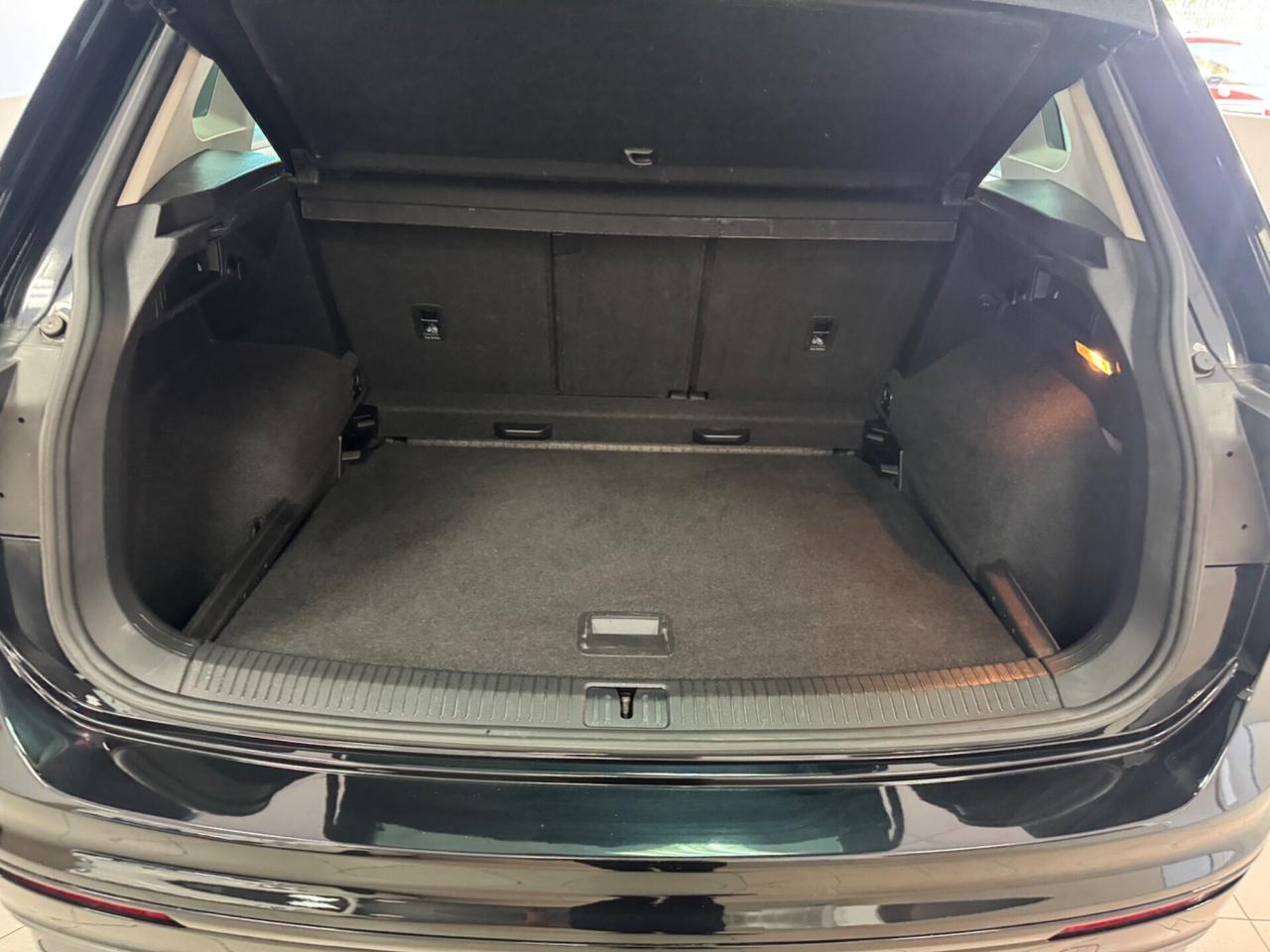 Volkswagen Tiguan 1.6 TDI SCR Sport BlueMotion Technology