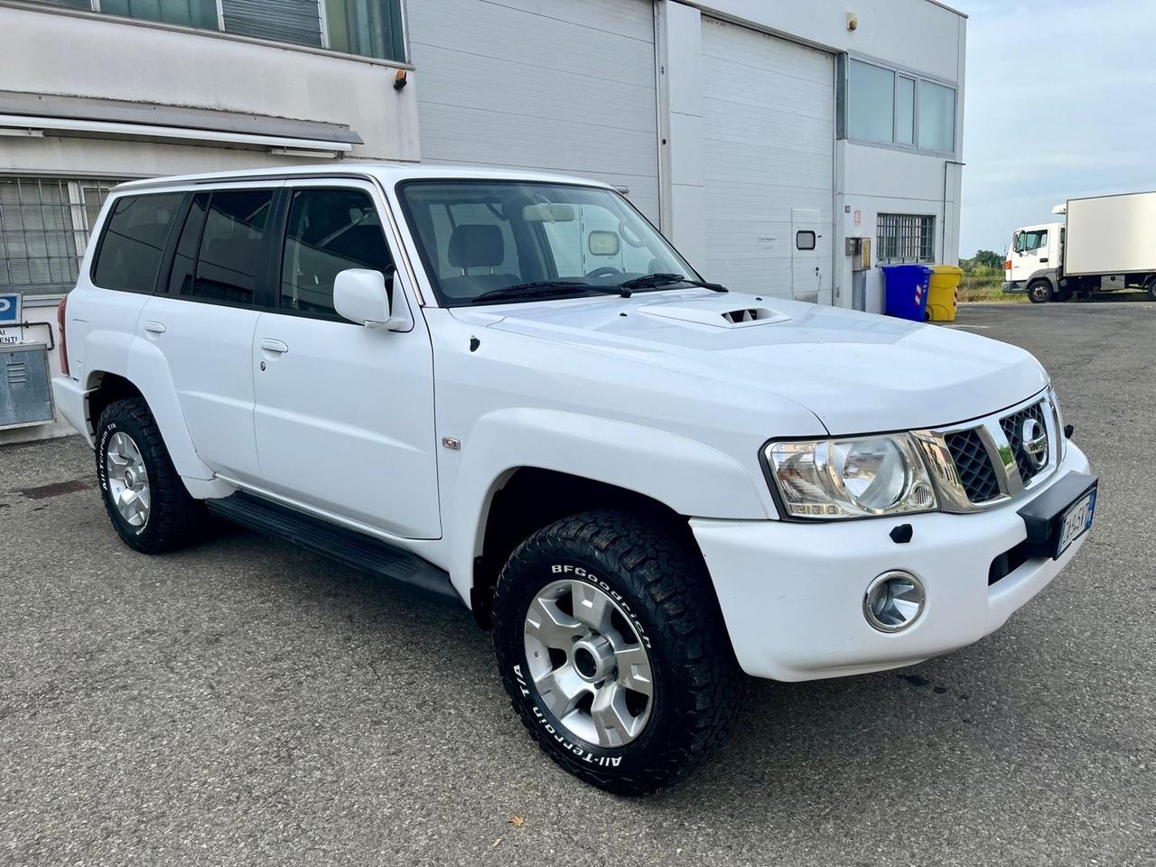 Nissan Patrol GR 3.0td 2009 174.000km 7posti perfetta
