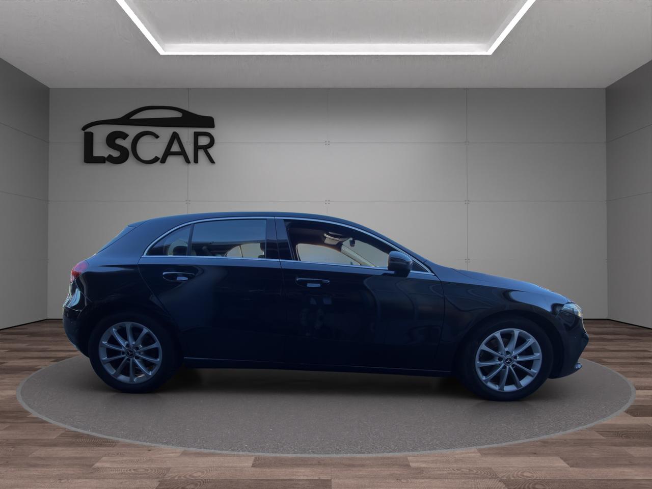 Mercedes A 180 D Sport - Promo Finanziamento - Automatica - MBUX - Garanzia
