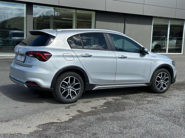FIAT Tipo 1.5 Hybrid DCT 5 porte Cross
