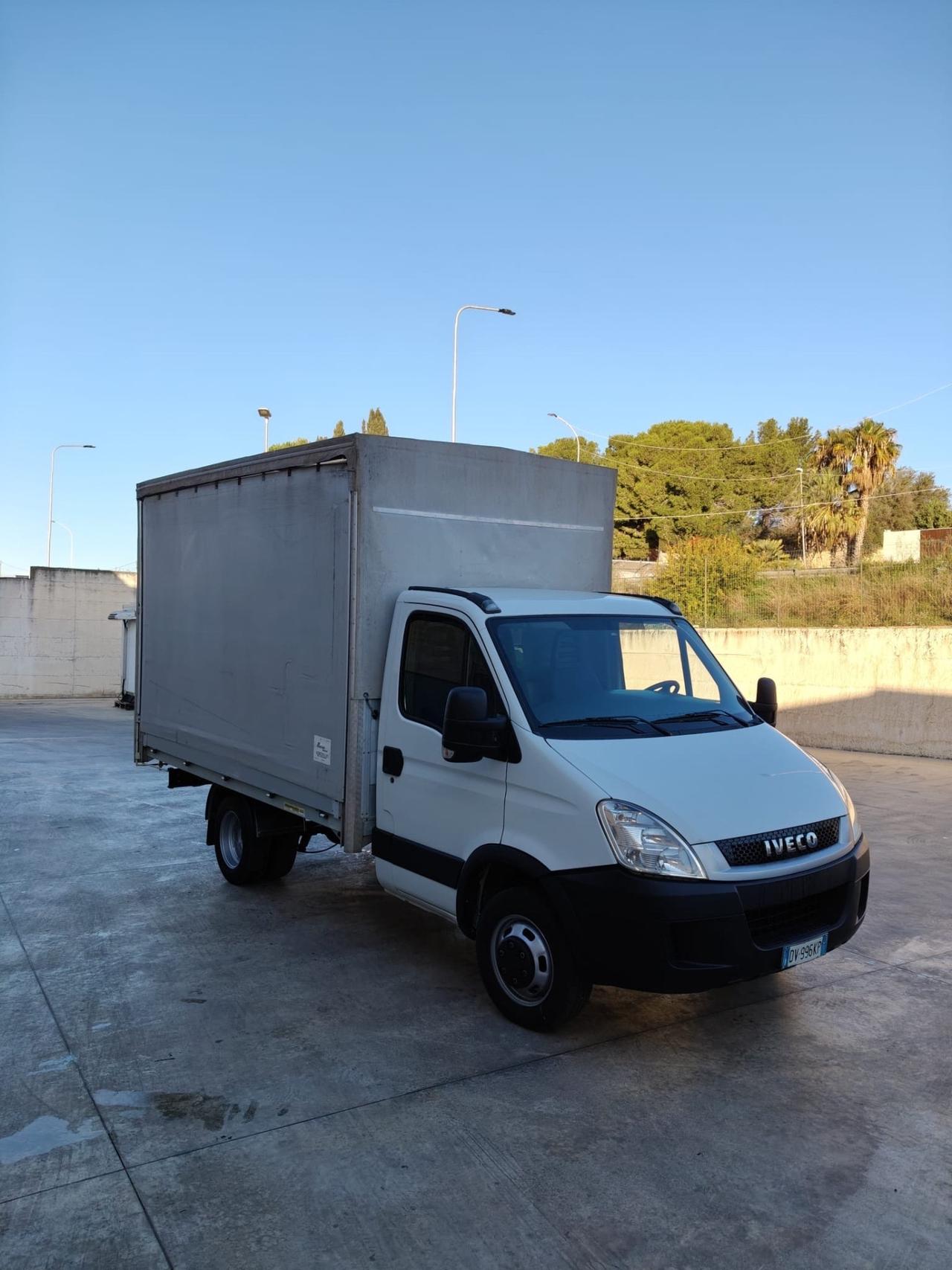 Iveco Daily 35C15 Allestito con cassone centina e telone