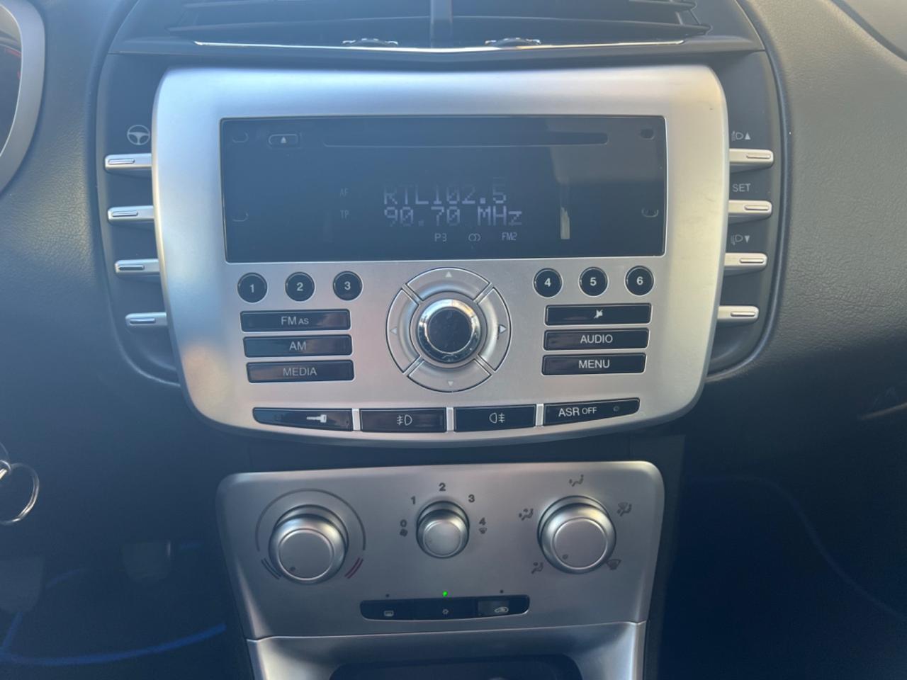 Lancia Delta 1.6 MJT DPF Platino