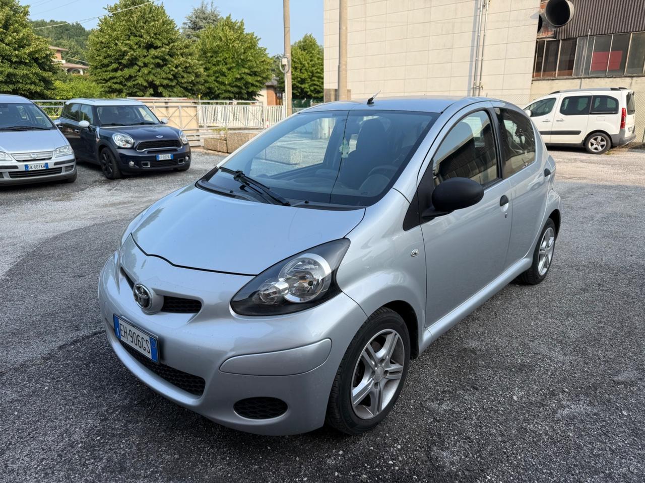 Toyota Aygo 1.0 benz/GPL 68cv E5