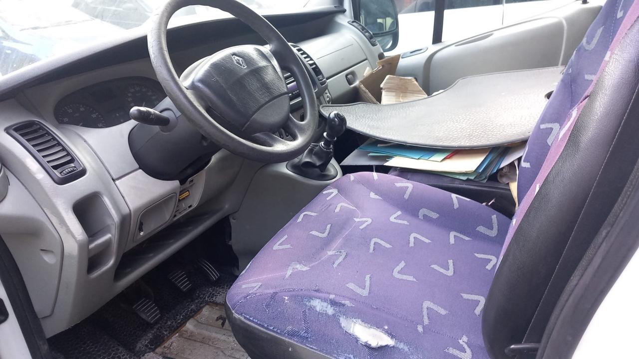 Renault Trafic 1.9 dCi/100 PC-TN Pass.Authent