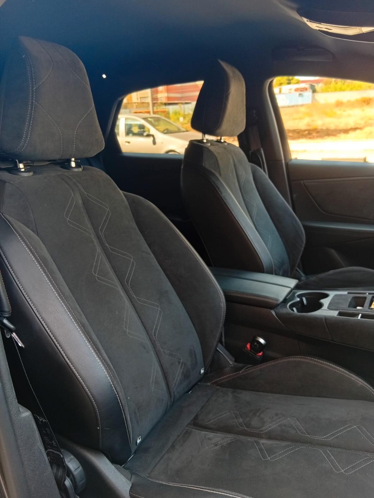Ds 7 Crossback BlueHDi 130 aut. Performance Line