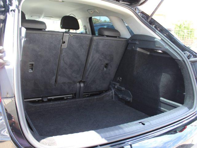 AUDI Q3 35 TFSI Business
