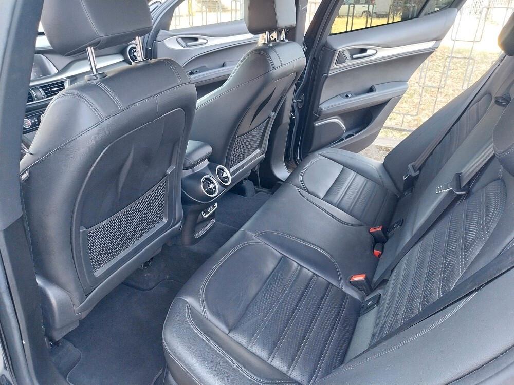 Alfa Romeo Stelvio 2.2 Mjtd II 210 CV AT8 Q4 Veloce