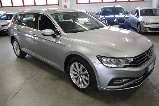 VOLKSWAGEN Passat Variant 2.0 TDI SCR EVO DSG Business