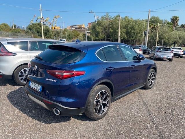 Alfa Romeo Stelvio 2.2 Turbodiesel 210 CV AT8 Q4 Super