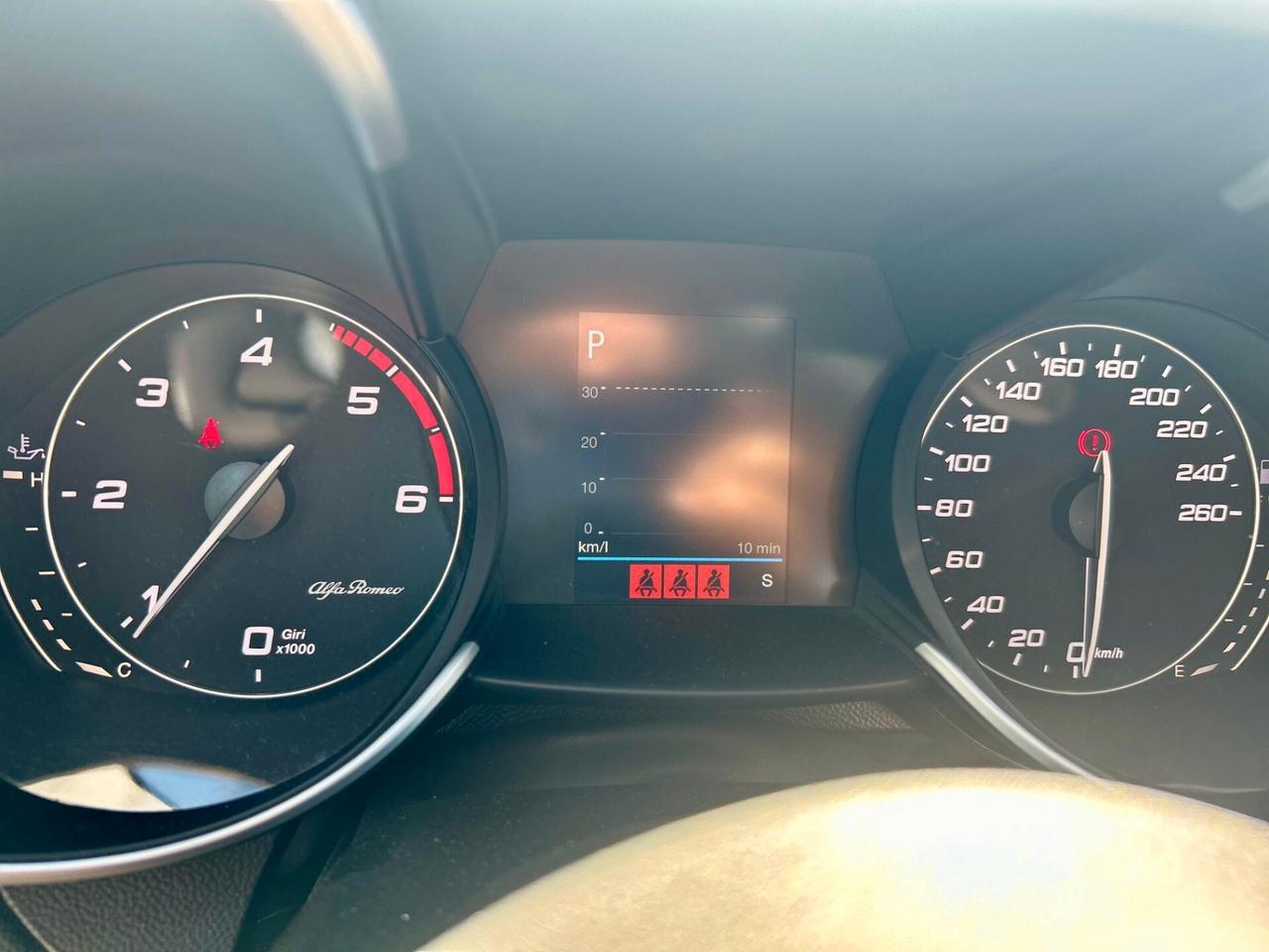 Alfa Romeo Giulia 2.2 Turbodiesel 150 CV AT8 Business