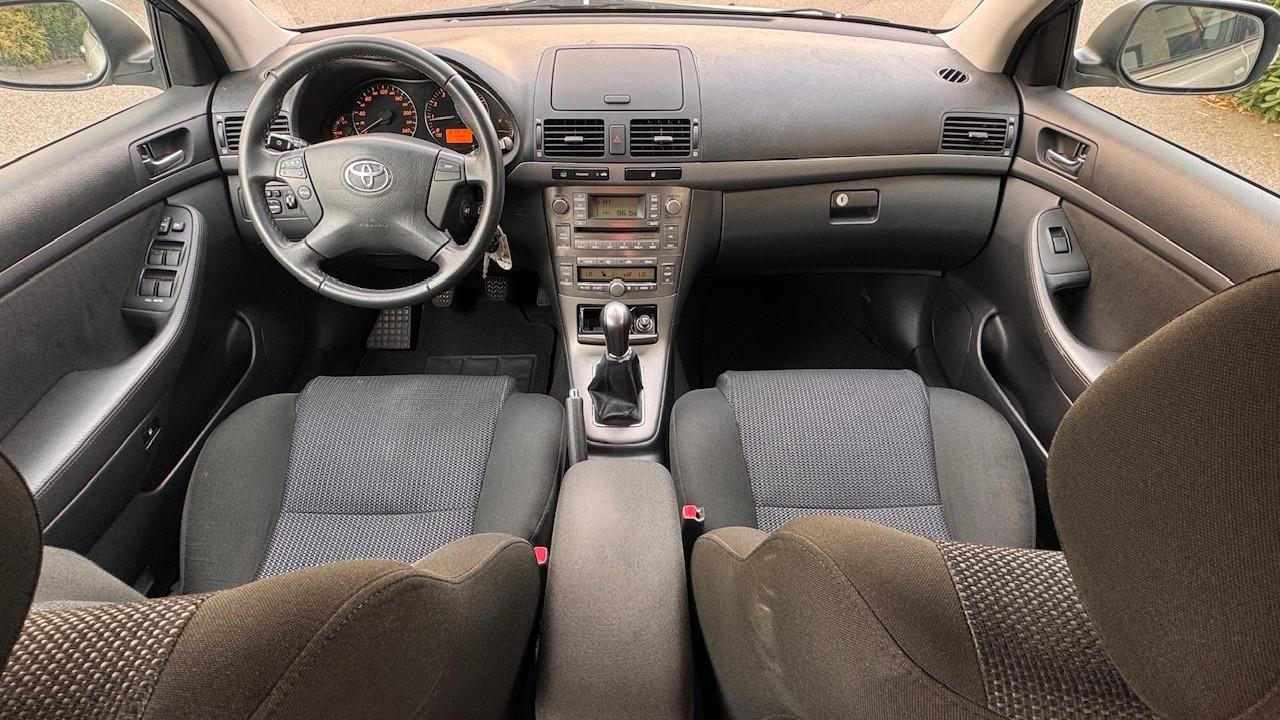 Toyota Avensis 1.8 16V Station Wagon