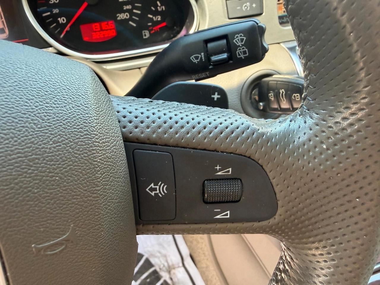 Audi Q7 3.0 V6 TDI 233CV quattro tiptronic NO SUPER BOLLO - 7 POSTI