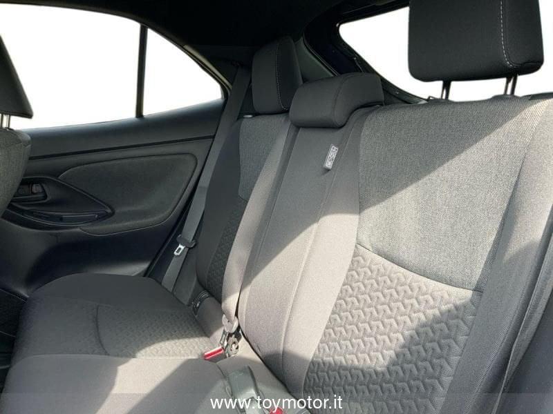 Toyota Yaris Cross 1.5 Hybrid 5p. E-CVT AWD-i Trend